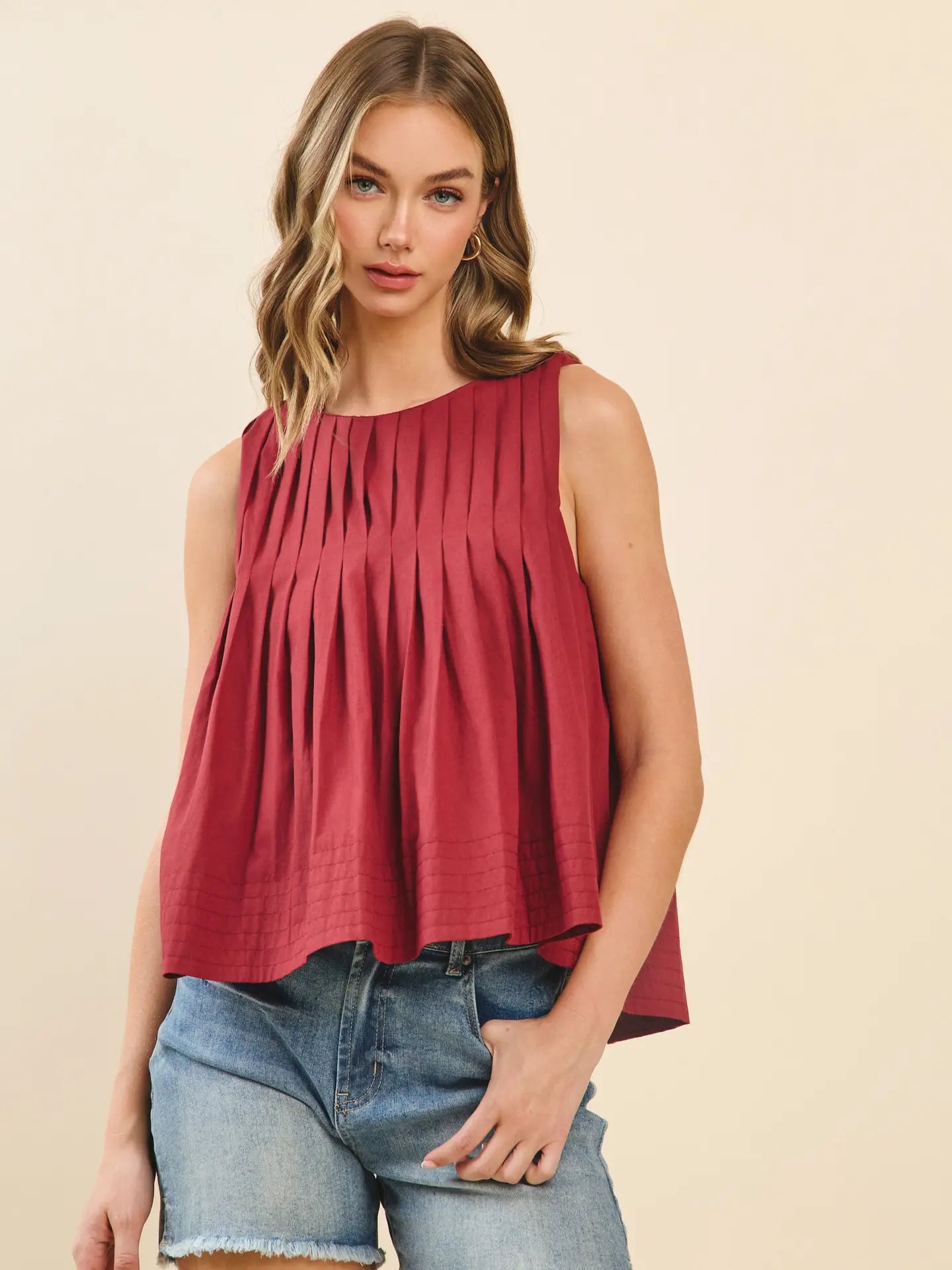 HIGH LOW TOP