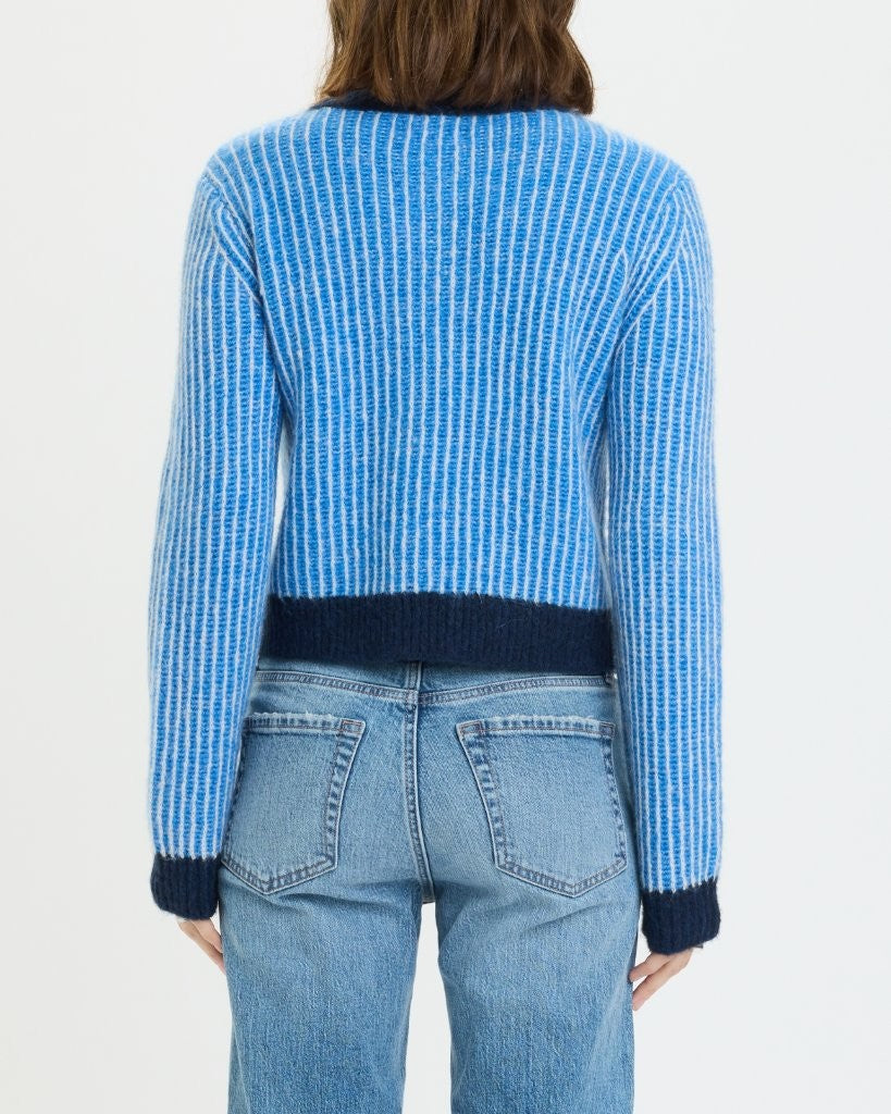 MUSE CARDI