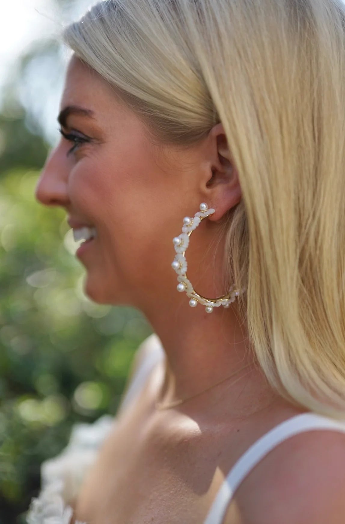 MOTHER PEARL WILDFLOWER HOOPS