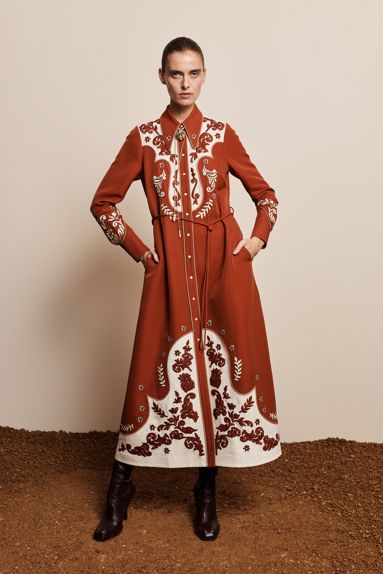 DUKE EMBROIDERED SHIRTDRESS