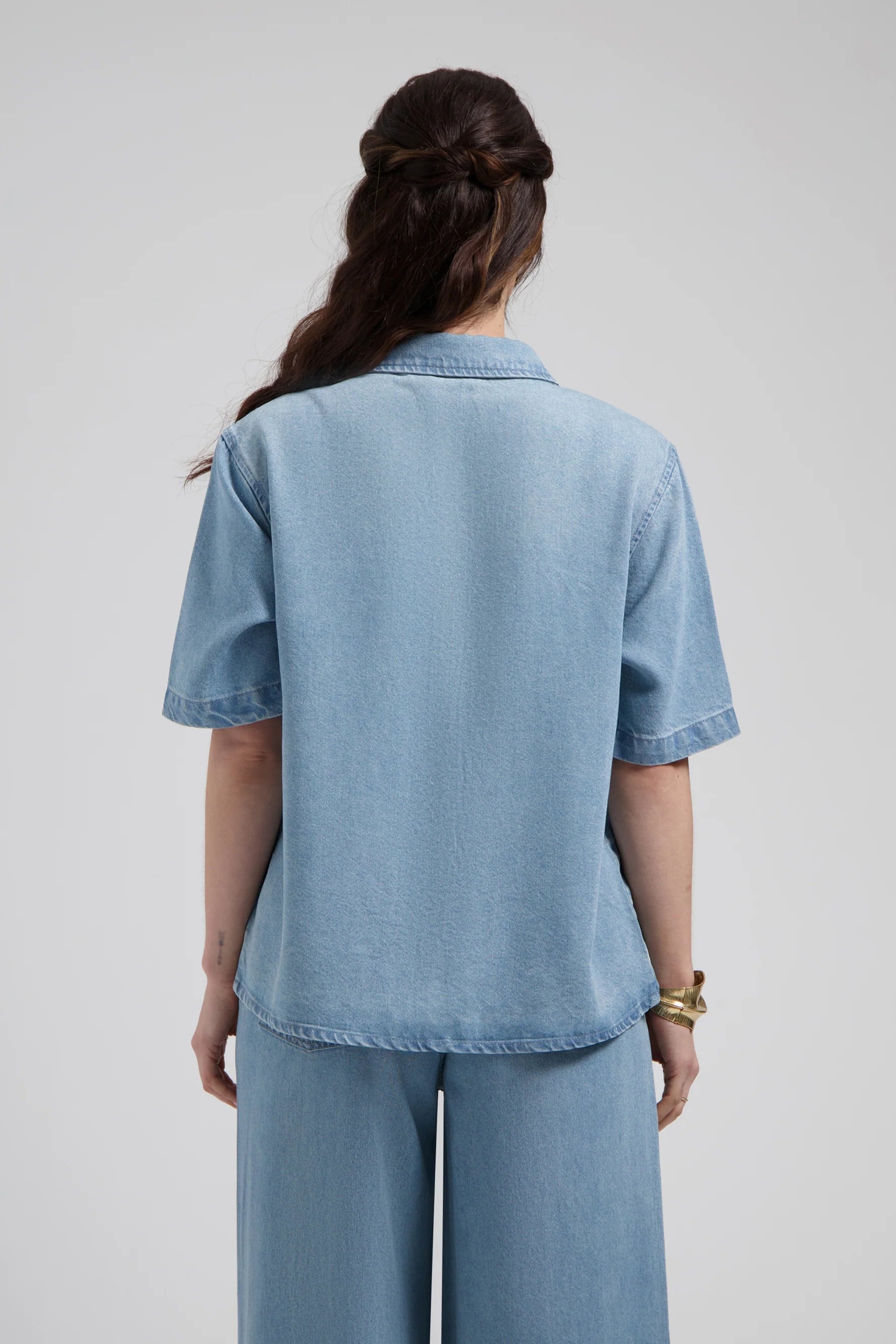 CHAMBRAY TOP