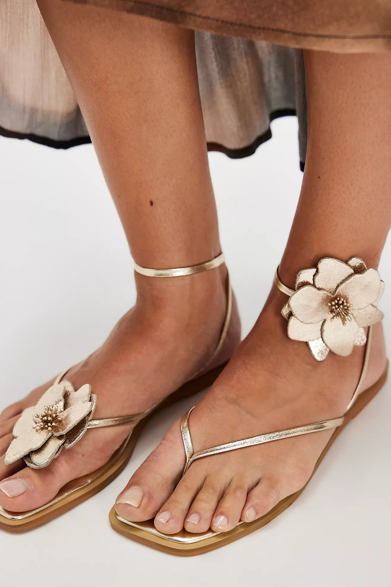 MAGNOLIA SANDAL