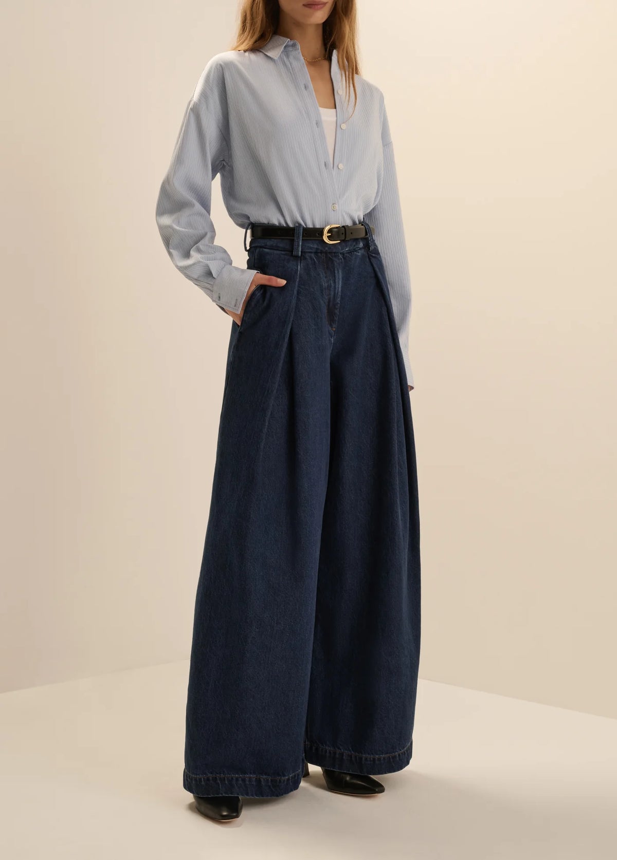 Dark wash Favorite Daughter Pleats for Days denim trousers front detail
