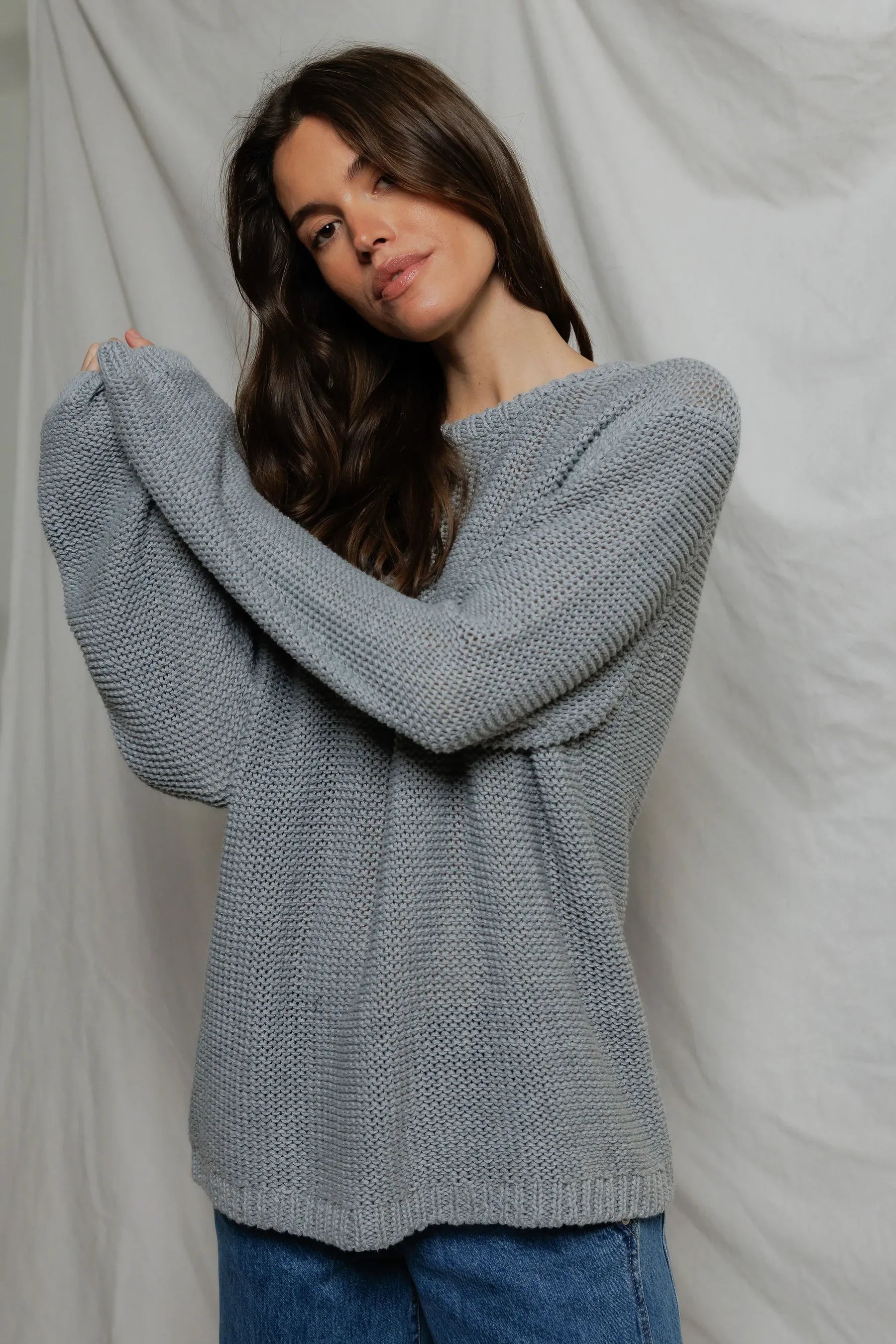 CREWNECK SWEATER