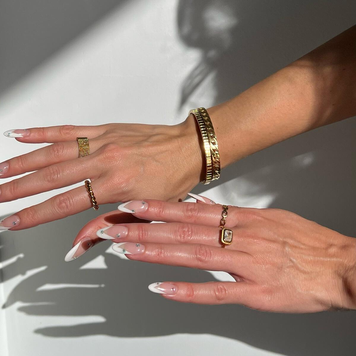 ETTA MESH RING