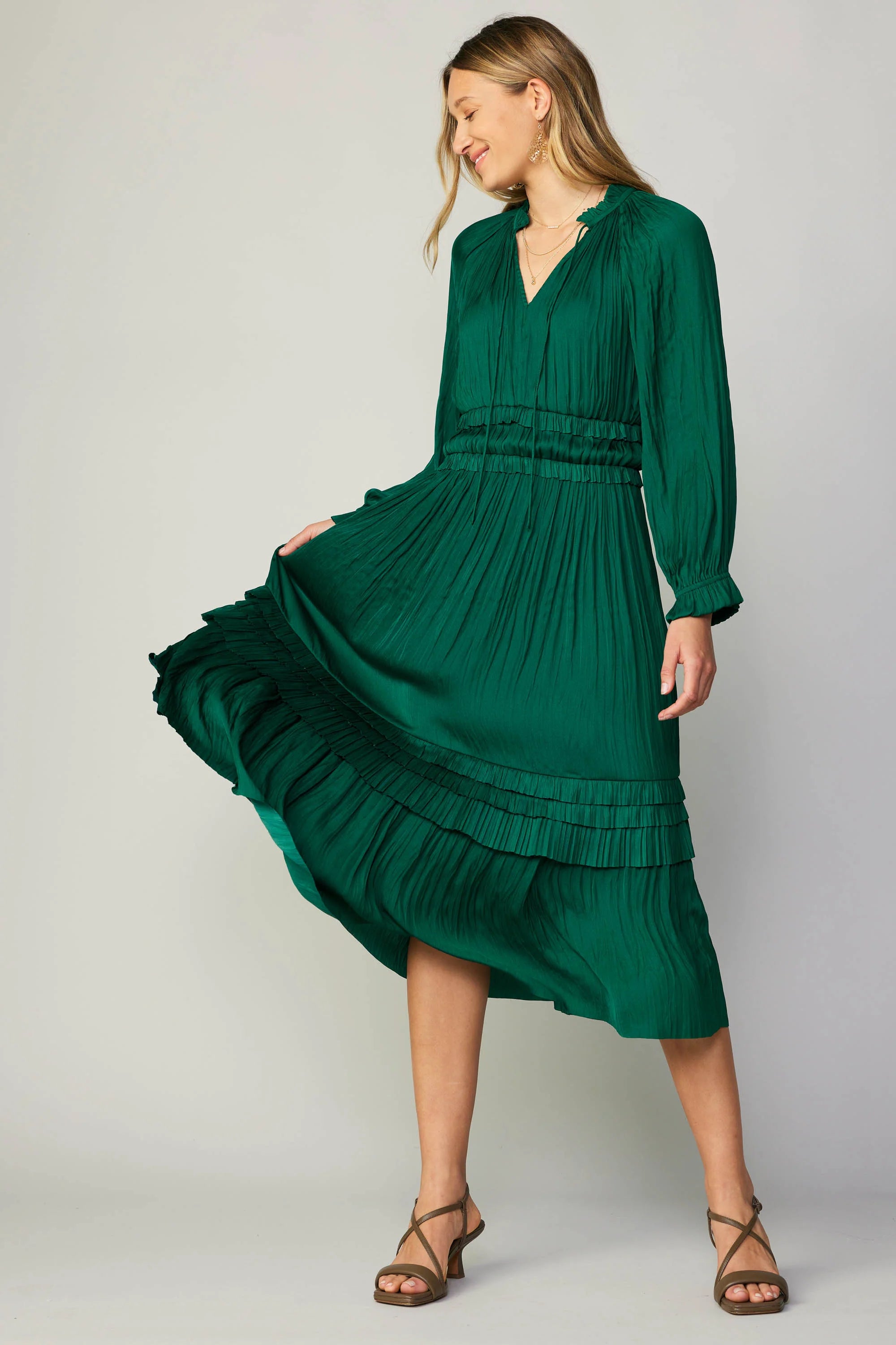 EMERALD LONG SLEEVE MIDI DRESS
