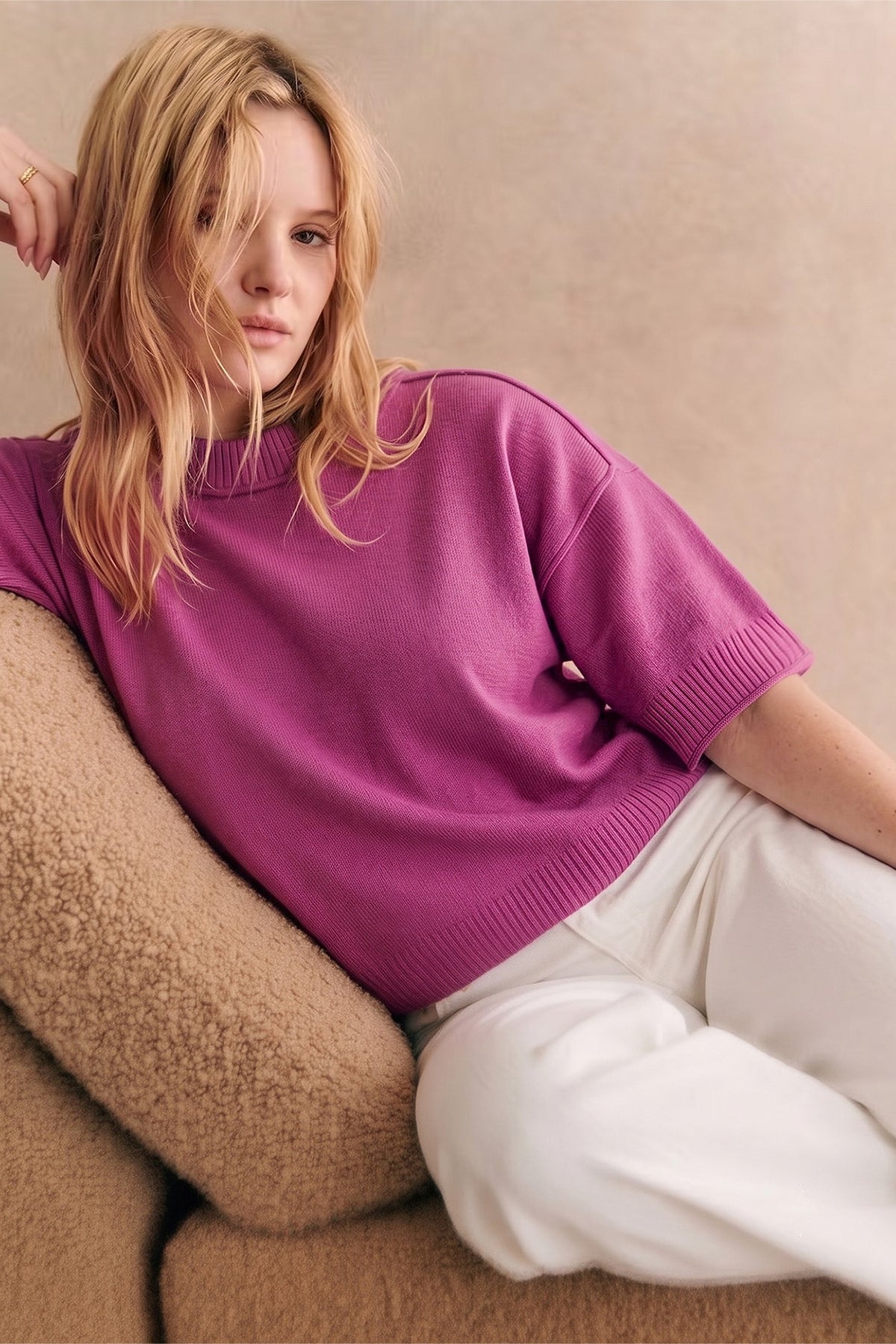 RELAXED CREW NECK SWEATER