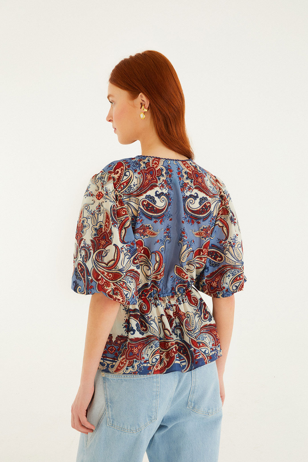 PAISLEY SCARF CREAM BLOUSE