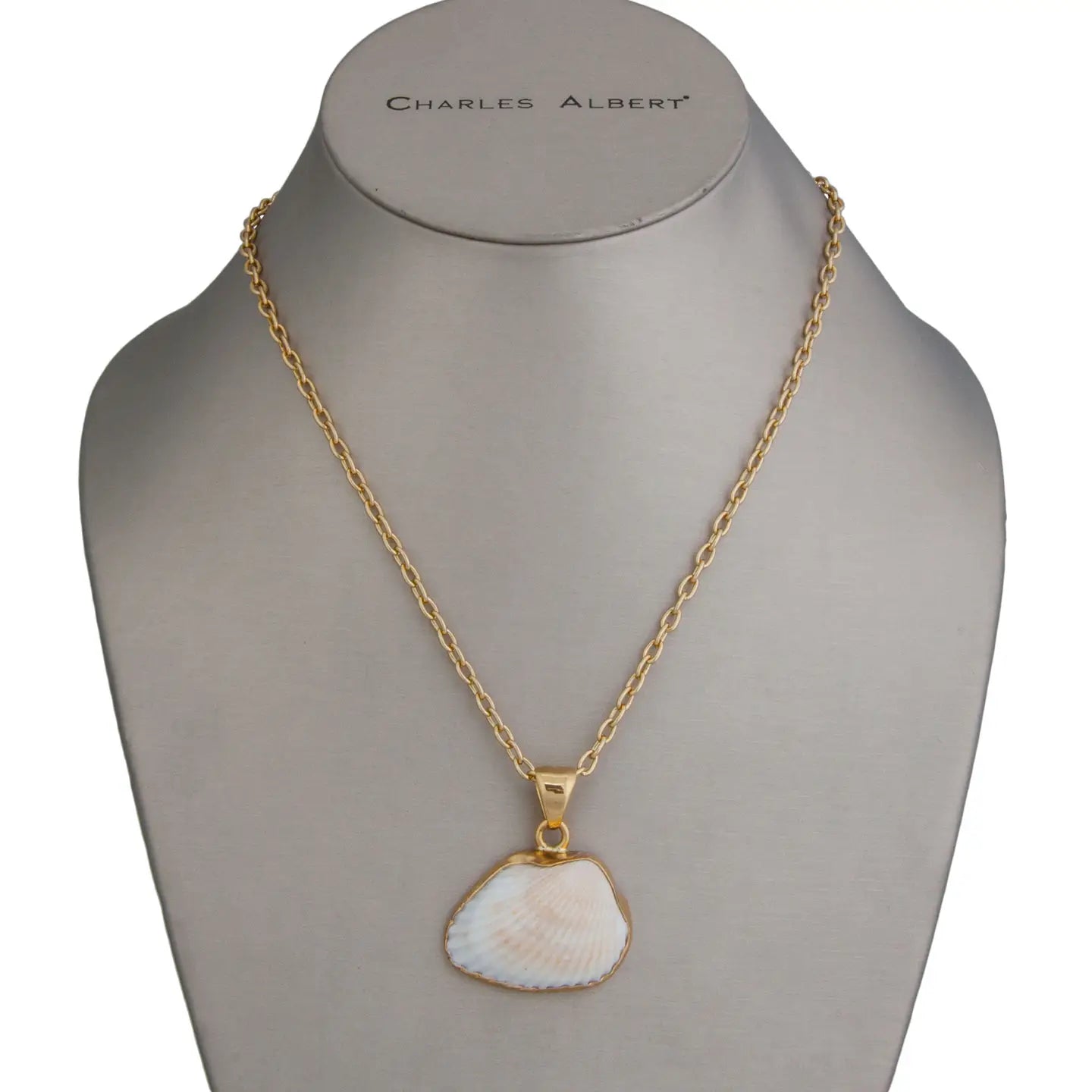 ARK SHELL PENDANT