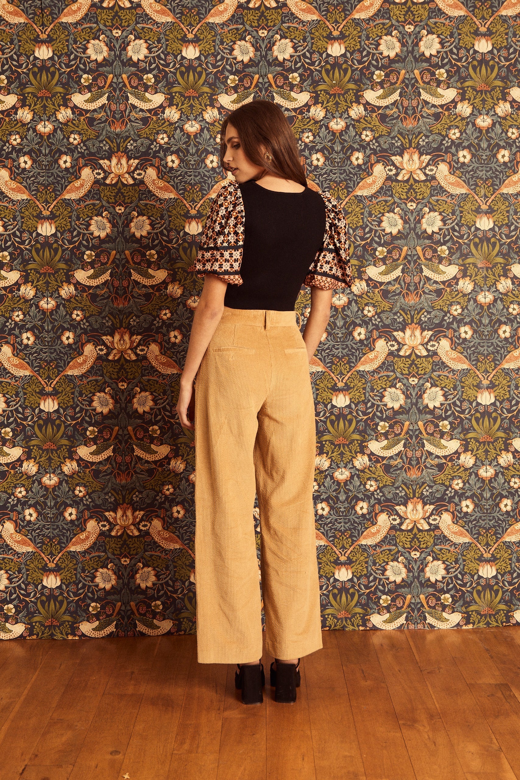 ANDREA AUTUMN TILE TOP