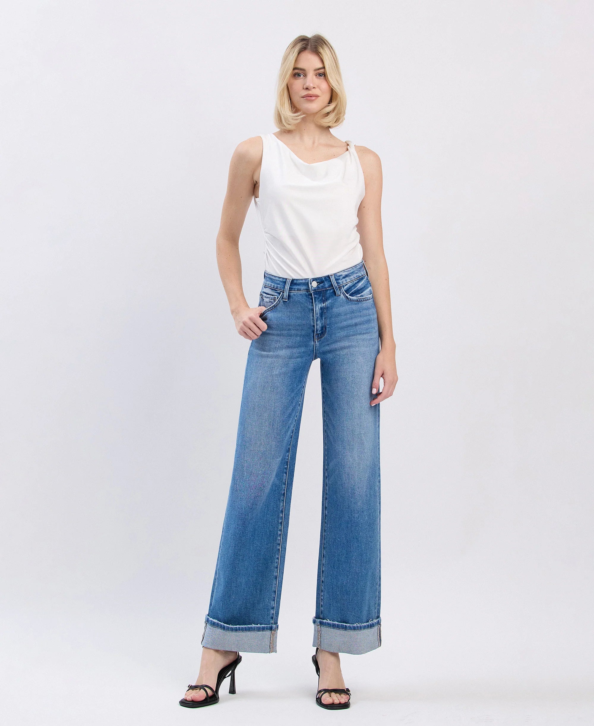 HIGH RISE CUFFED DENIM