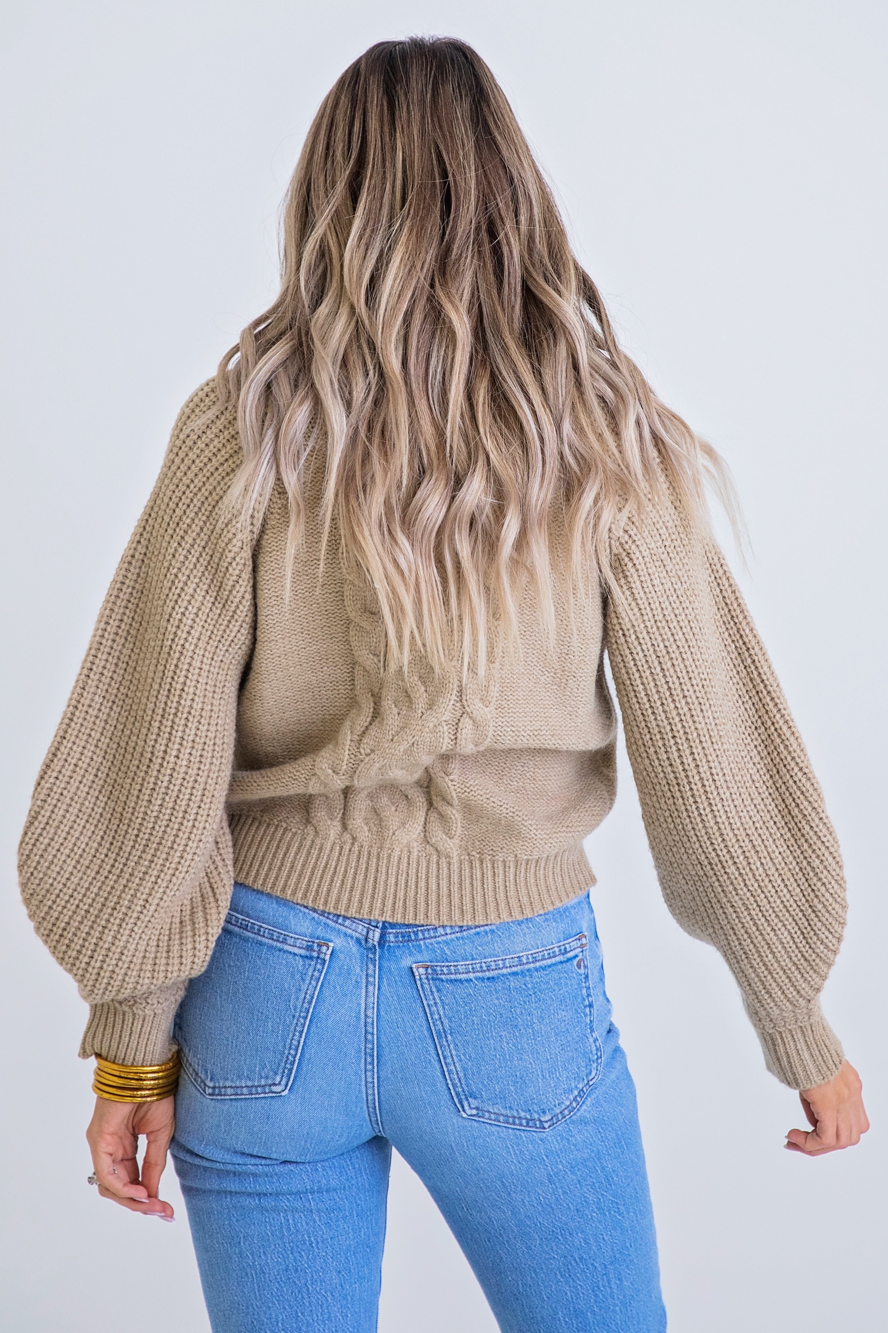 CABLE MOCK SWEATER