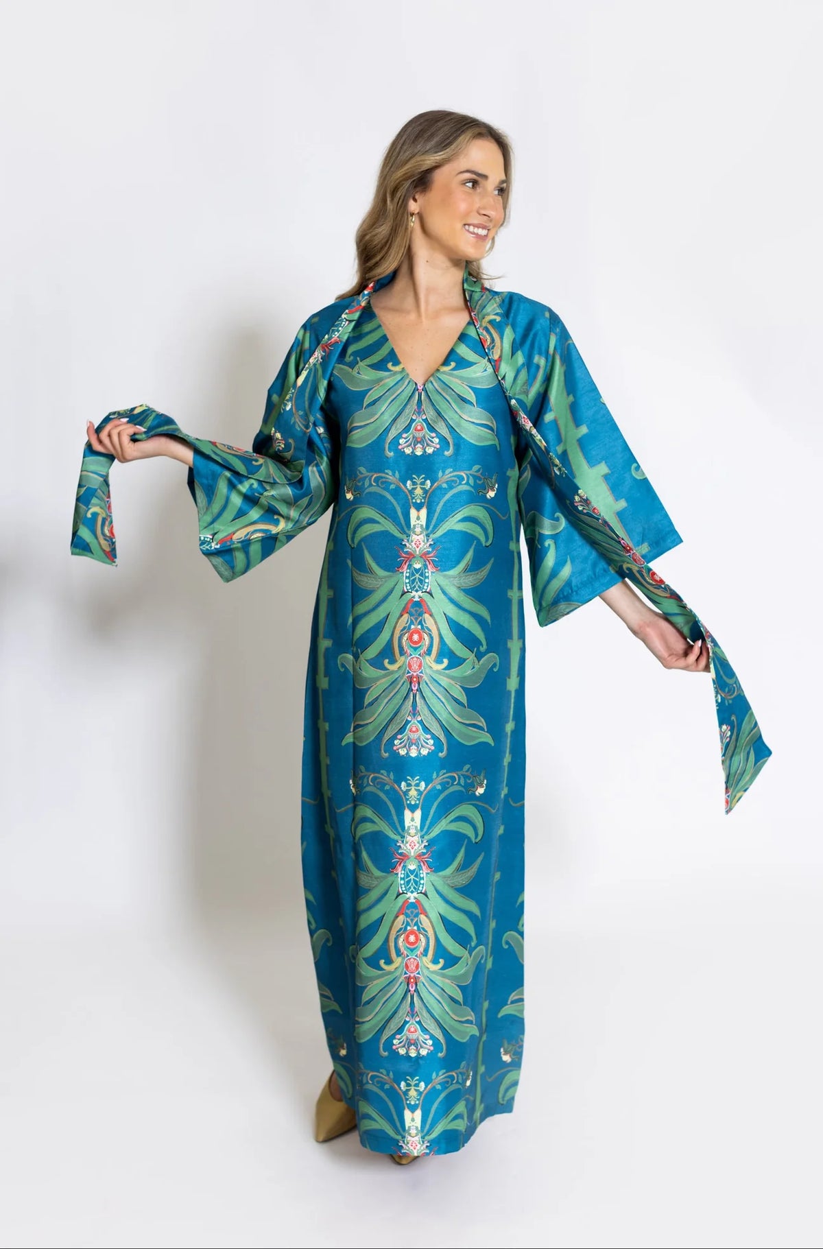 HOUSE OF MBR DARLING DRESS