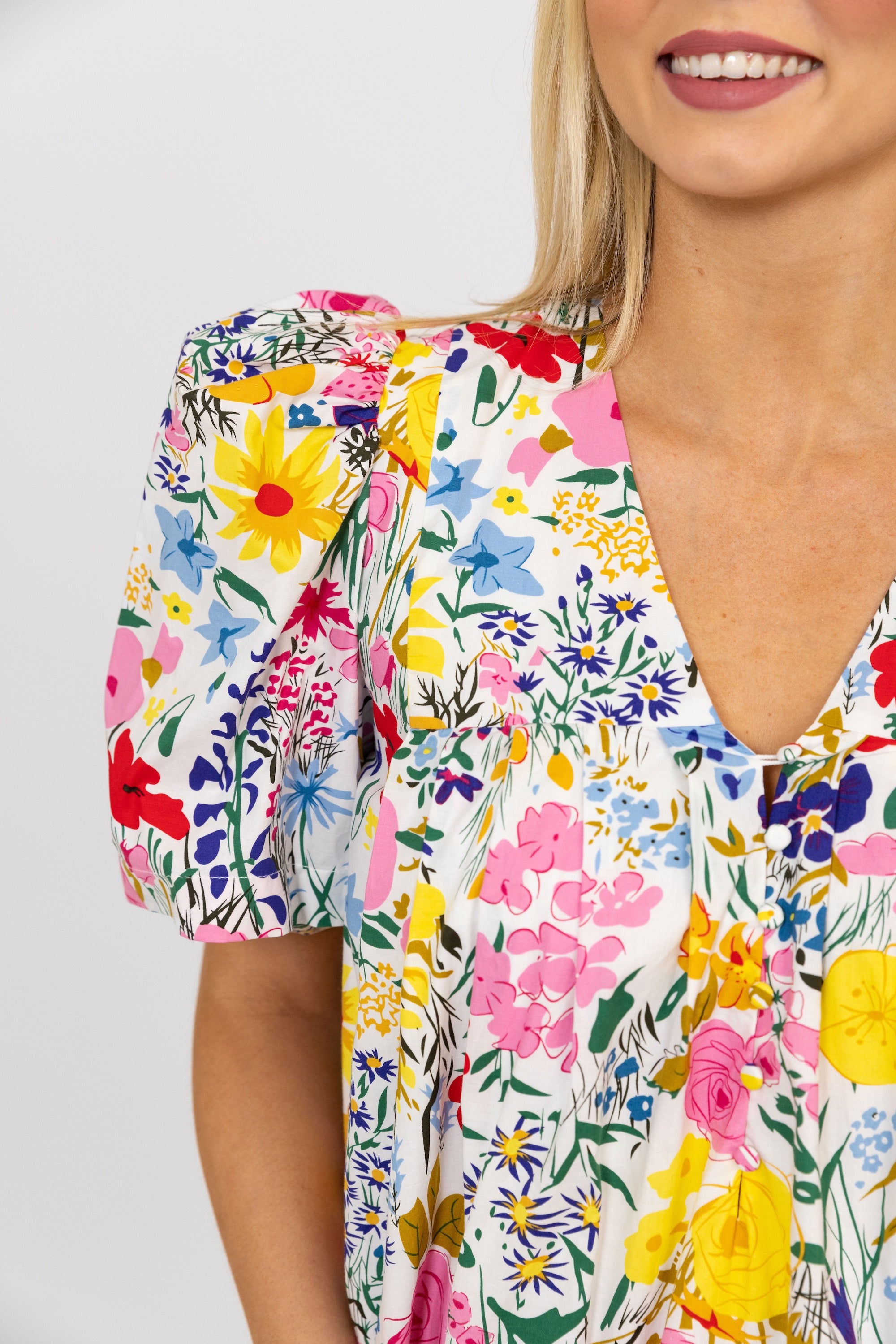 MULTI FLORAL VNECK PUFF DRESS