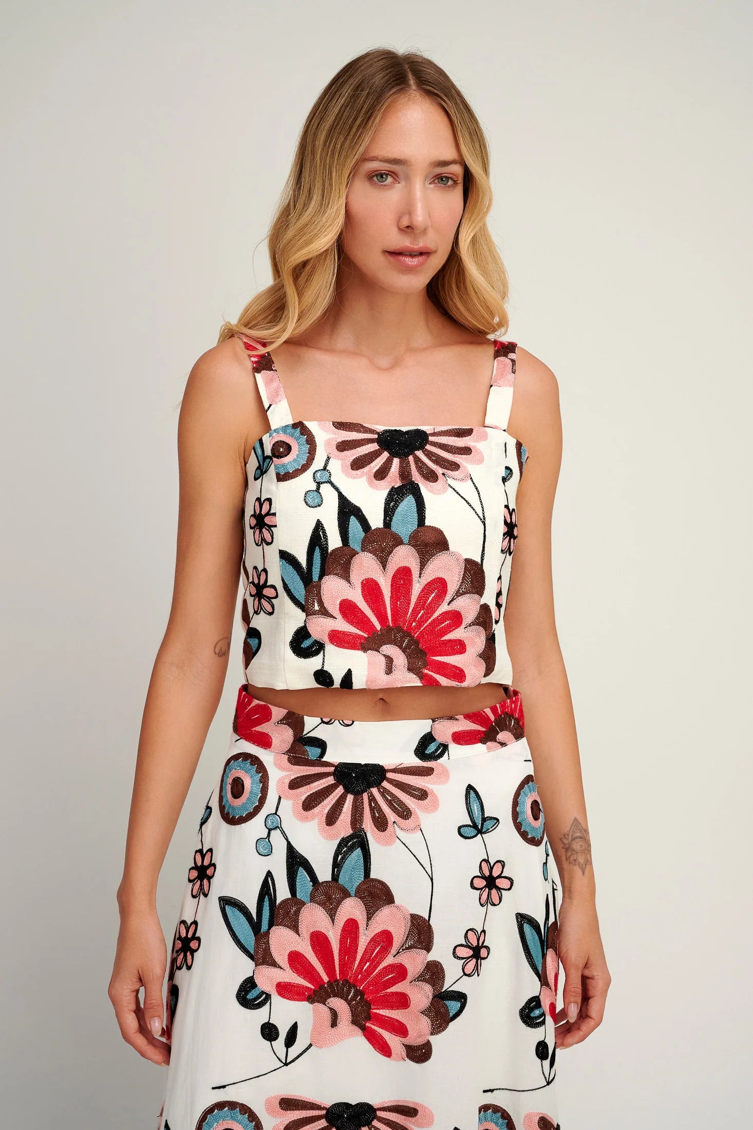 VERENIKI EMBROIDERED CROP TOP