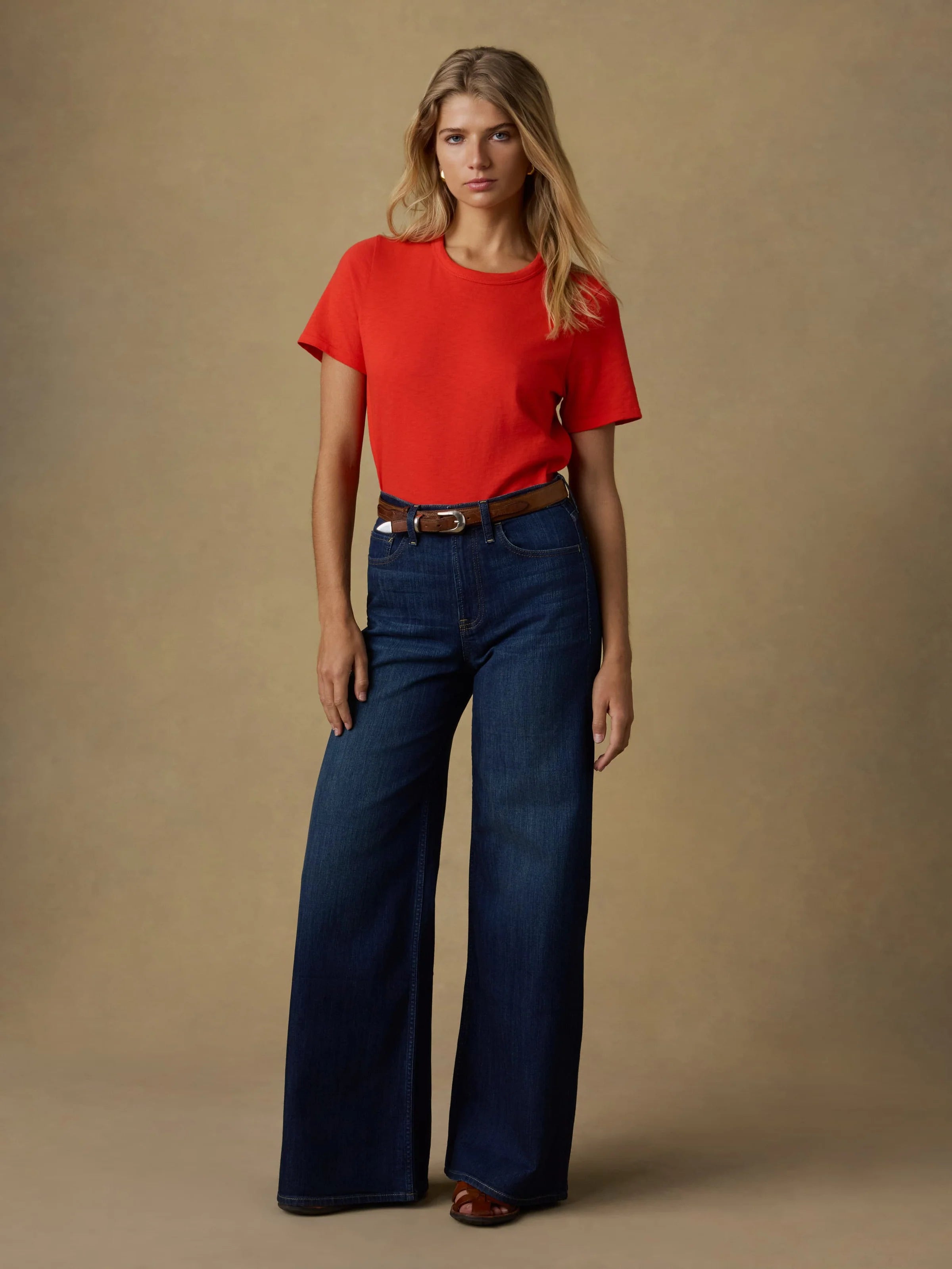 SUNWASHED ESSENTIAL TEE