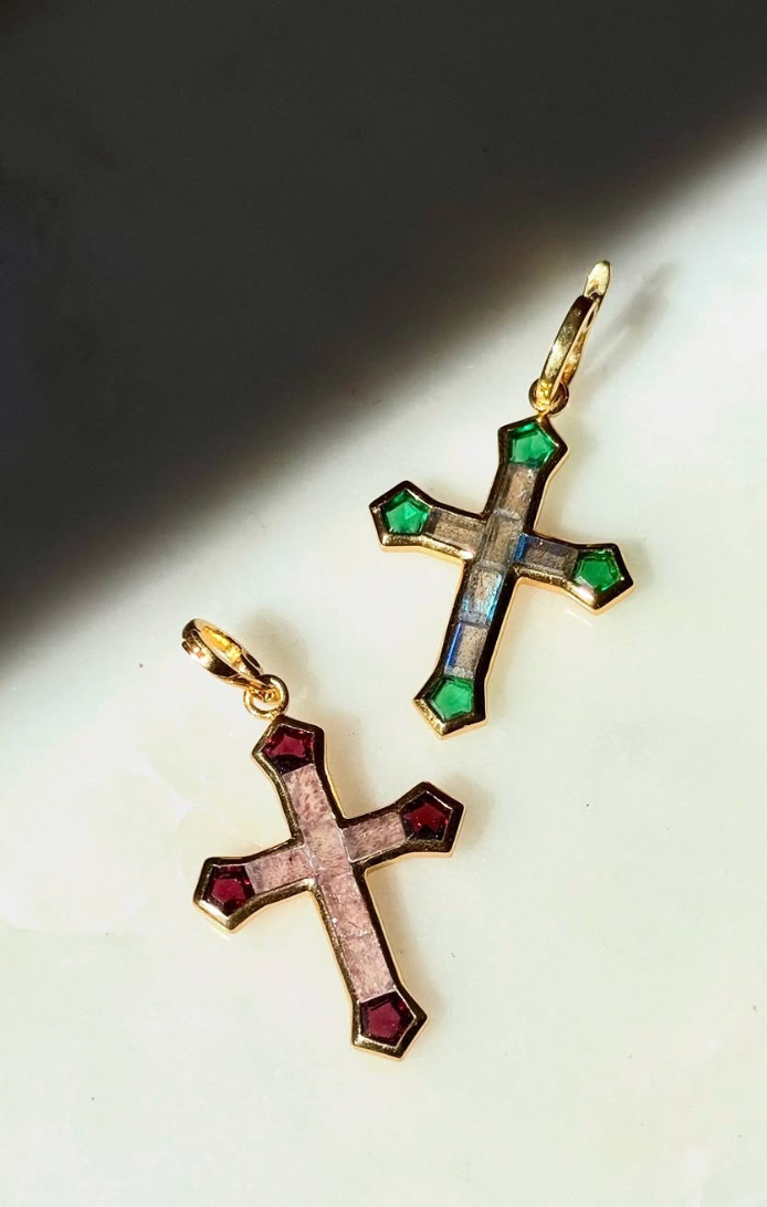 JOHRI CROSS PENDANT