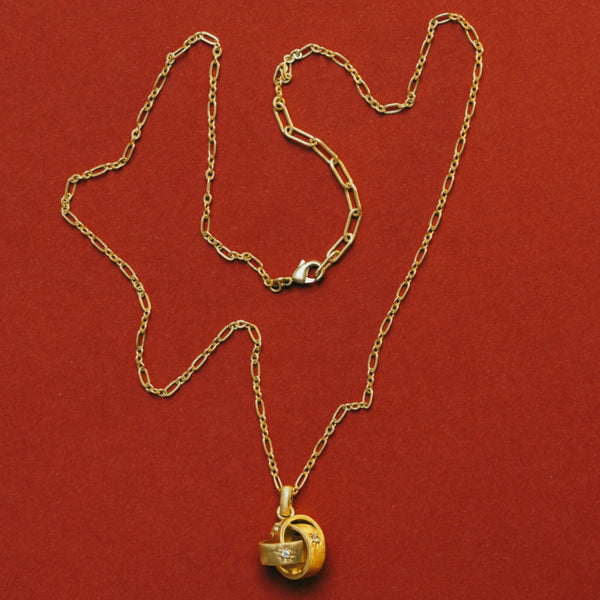 INFINITY NECKLACE