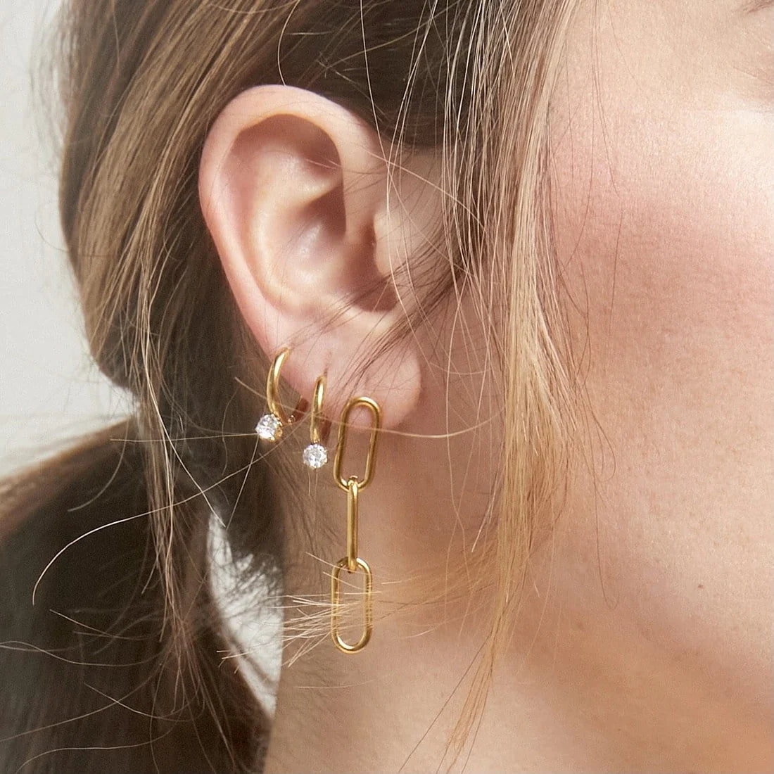 MALIKA MINI HOOP EARRINGS